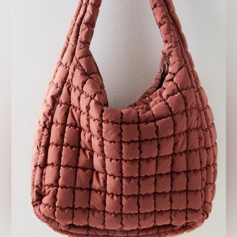 NWT Free People Quilted Carryall Bag in DUSTY ROSE